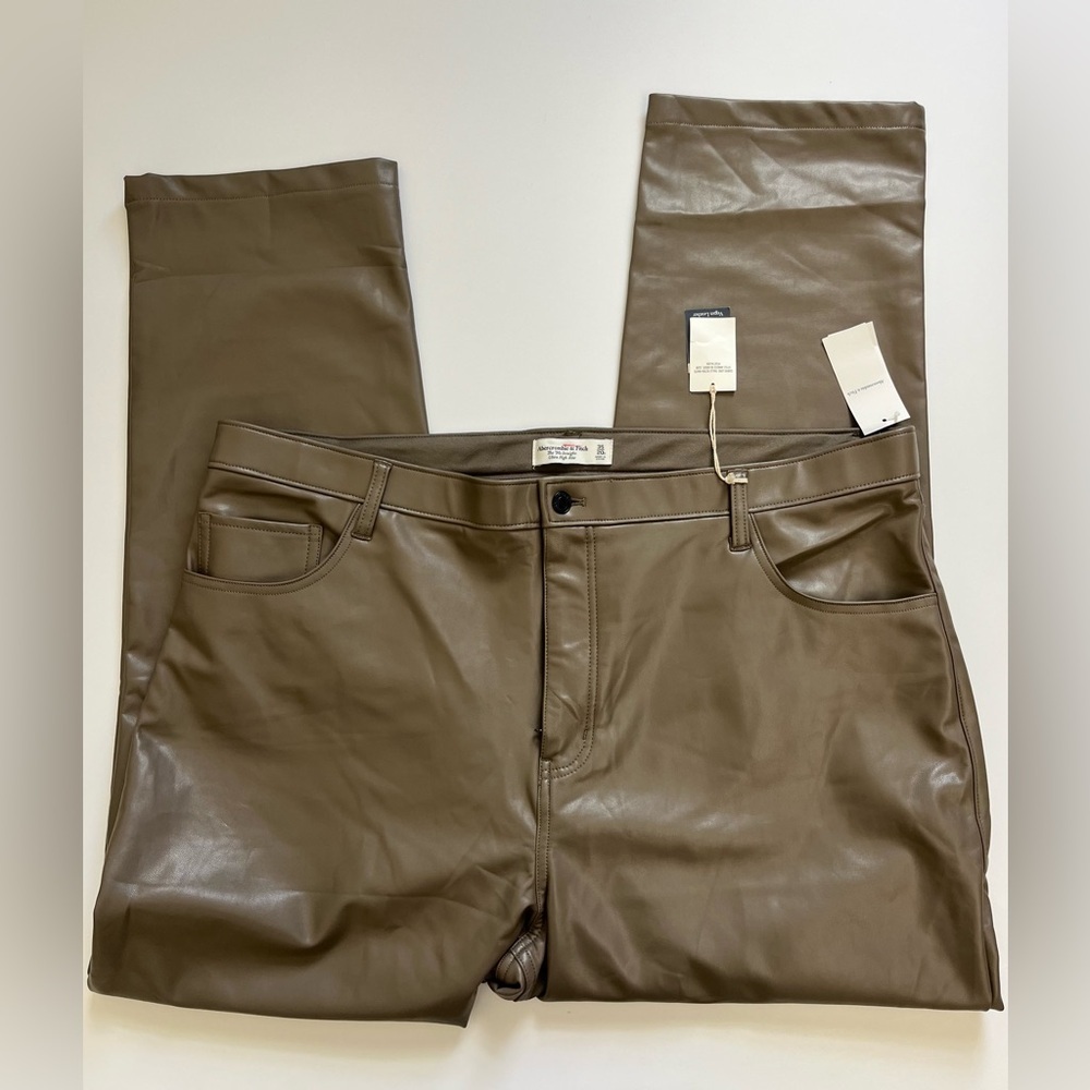 Abercrombie The 90s Straight Curve Pants Brown Vegan Leather Size 35 20R New